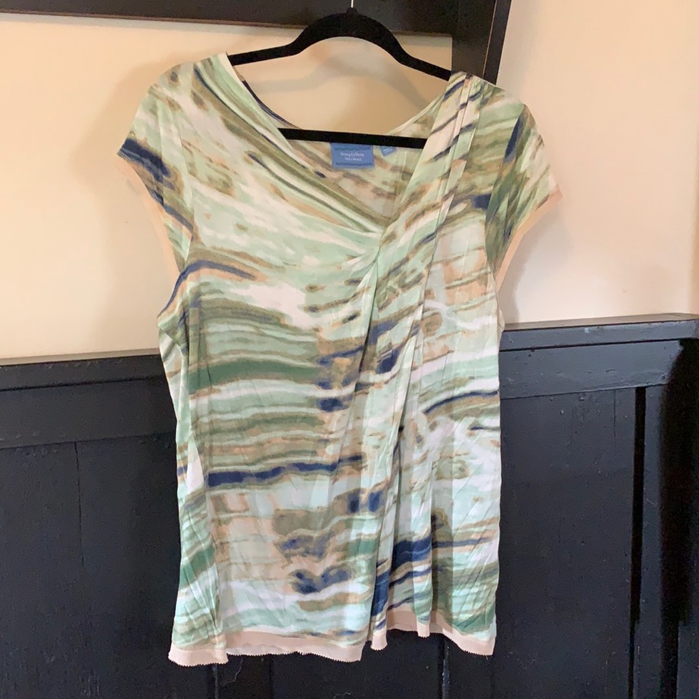 Simply Vera Wang PXL cap sleeve top EUC